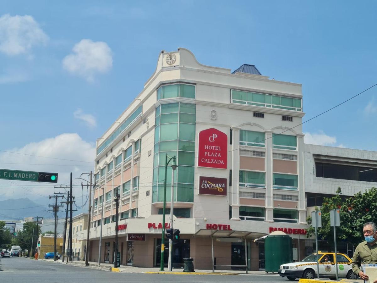 Hotel Plaza Calzada 몬테레이 외부 사진